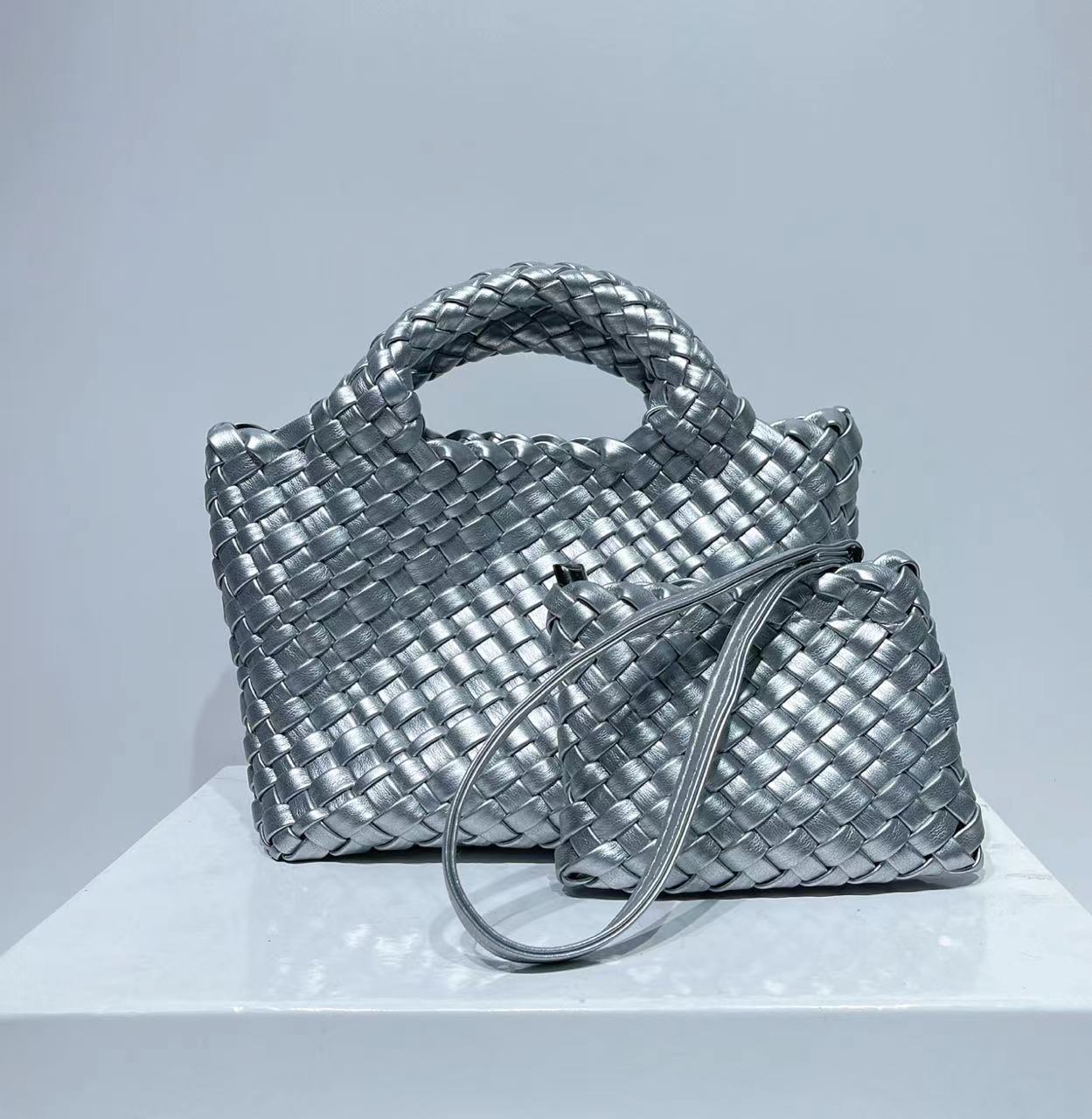 Cross-border Fashion Chain Bag Hand-woven Bag Women's Vegetable Basket Small Bag Han Feng Shoulder Bag Crossbody Bag